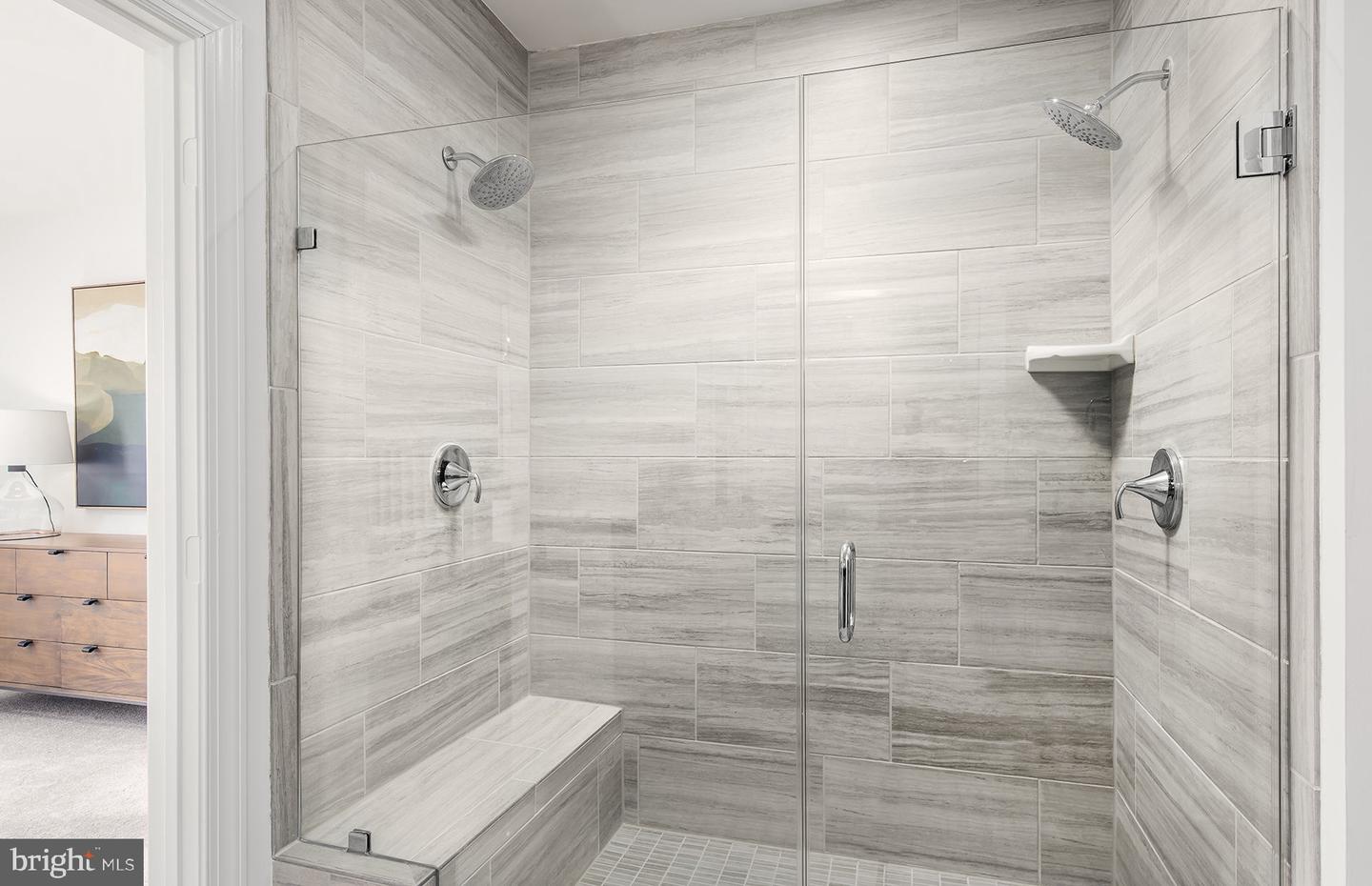 5800 MOONSTONE WAY #1, HAYMARKET, Virginia 20169, 2 Bedrooms Bedrooms, ,2 BathroomsBathrooms,Residential,For sale,5800 MOONSTONE WAY #1,VAPW2107878 MLS # VAPW2107878