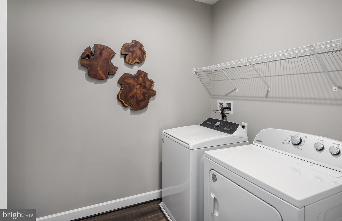 5800 MOONSTONE WAY #1, HAYMARKET, Virginia 20169, 2 Bedrooms Bedrooms, ,2 BathroomsBathrooms,Residential,For sale,5800 MOONSTONE WAY #1,VAPW2107878 MLS # VAPW2107878