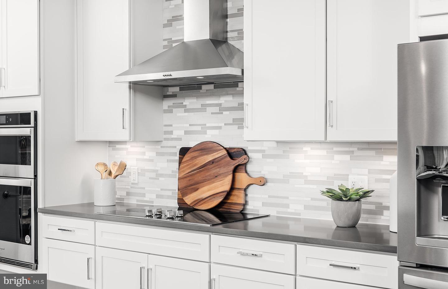 5800 MOONSTONE WAY #1, HAYMARKET, Virginia 20169, 2 Bedrooms Bedrooms, ,2 BathroomsBathrooms,Residential,For sale,5800 MOONSTONE WAY #1,VAPW2107878 MLS # VAPW2107878