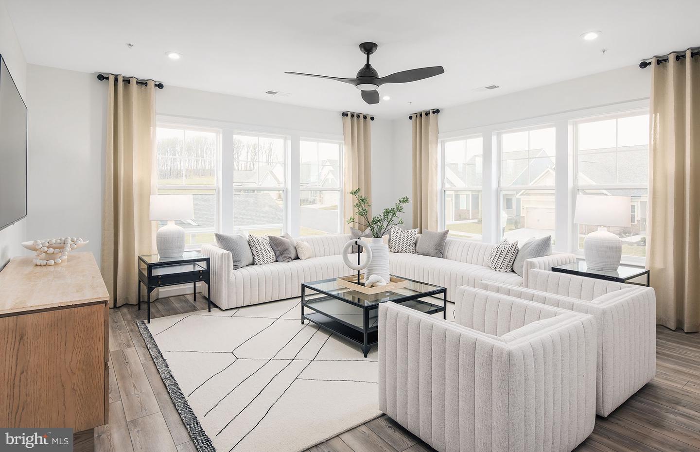 5800 MOONSTONE WAY #3, HAYMARKET, Virginia 20169, 3 Bedrooms Bedrooms, ,2 BathroomsBathrooms,Residential,For sale,5800 MOONSTONE WAY #3,VAPW2107882 MLS # VAPW2107882 5800 MOONSTONE WAY #3, HAYMARKET, Virginia 20169, 3 Bedrooms Bedrooms, ,2 BathroomsBathrooms,Residential,For sale,5800 MOONSTONE WAY #3,VAPW2107882 MLS # VAPW2107882