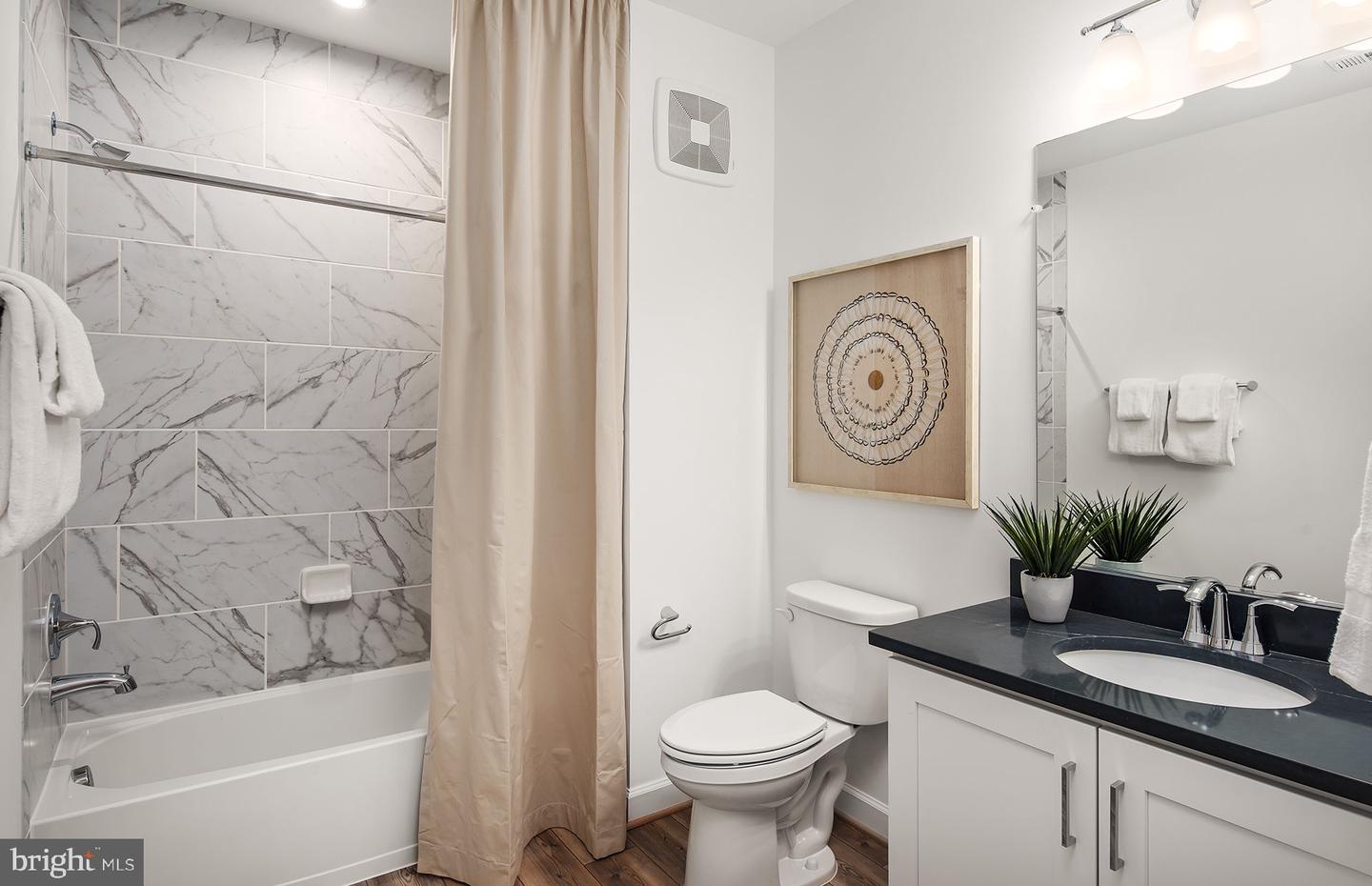 5840 MOONSTONE WAY #4, HAYMARKET, Virginia 20169, 2 Bedrooms Bedrooms, ,2 BathroomsBathrooms,Residential,For sale,5840 MOONSTONE WAY #4,VAPW2107884 MLS # VAPW2107884 5840 MOONSTONE WAY #4, HAYMARKET, Virginia 20169, 2 Bedrooms Bedrooms, ,2 BathroomsBathrooms,Residential,For sale,5840 MOONSTONE WAY #4,VAPW2107884 MLS # VAPW2107884