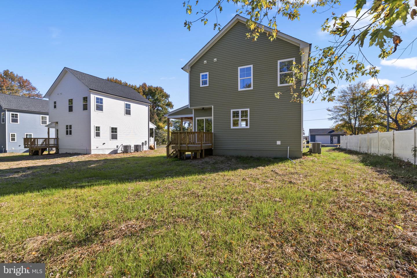 715 LAKEVIEW DR, COLONIAL BEACH, Virginia 22443, 3 Bedrooms Bedrooms, 11 Rooms Rooms,2 BathroomsBathrooms,Residential,For sale,715 LAKEVIEW DR,VAWE2010122 MLS # VAWE2010122