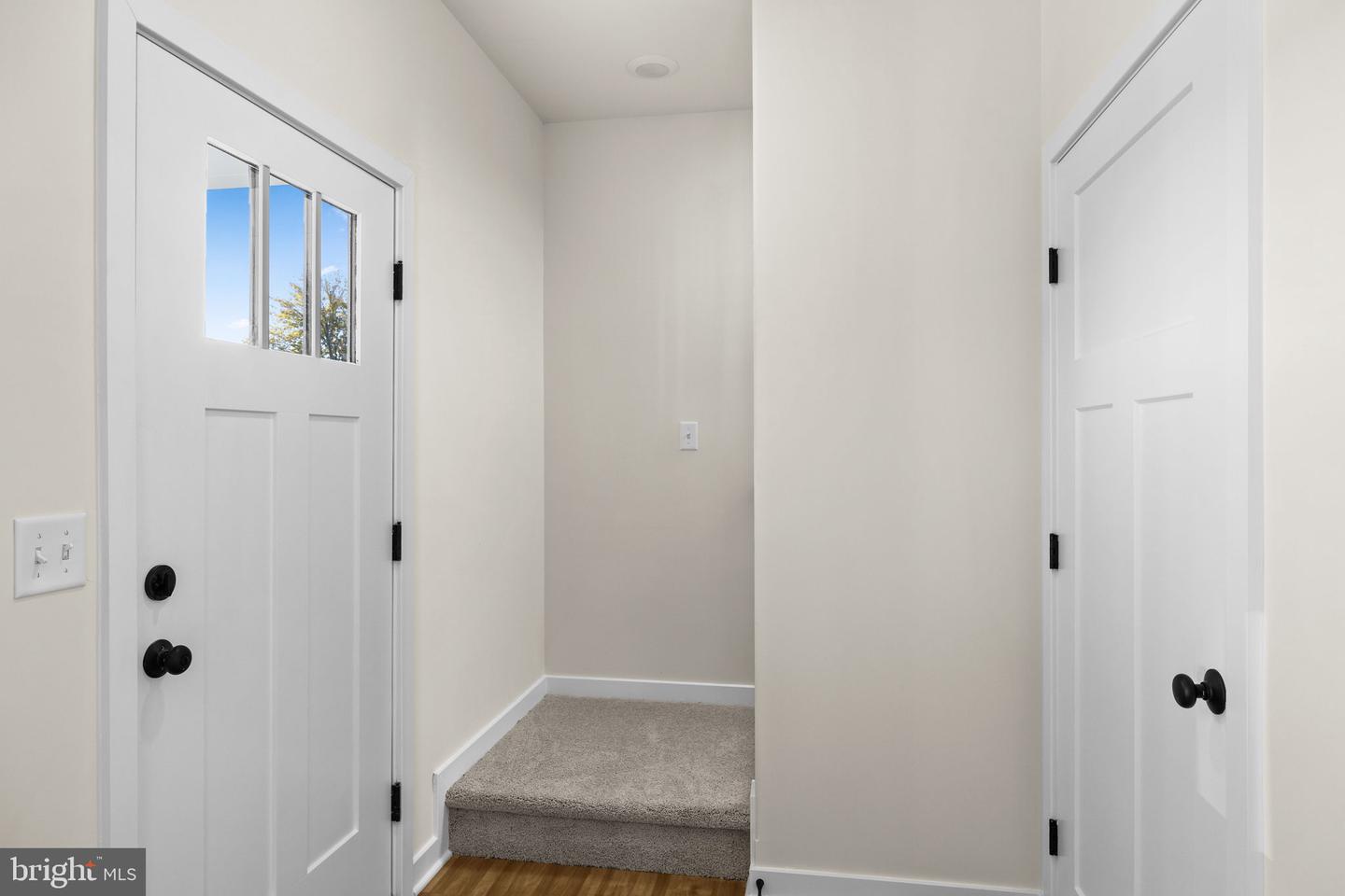 739 LAKEVIEW DR, COLONIAL BEACH, Virginia 22443, 3 Bedrooms Bedrooms, ,2 BathroomsBathrooms,Residential,For sale,739 LAKEVIEW DR,VAWE2010126 MLS # VAWE2010126