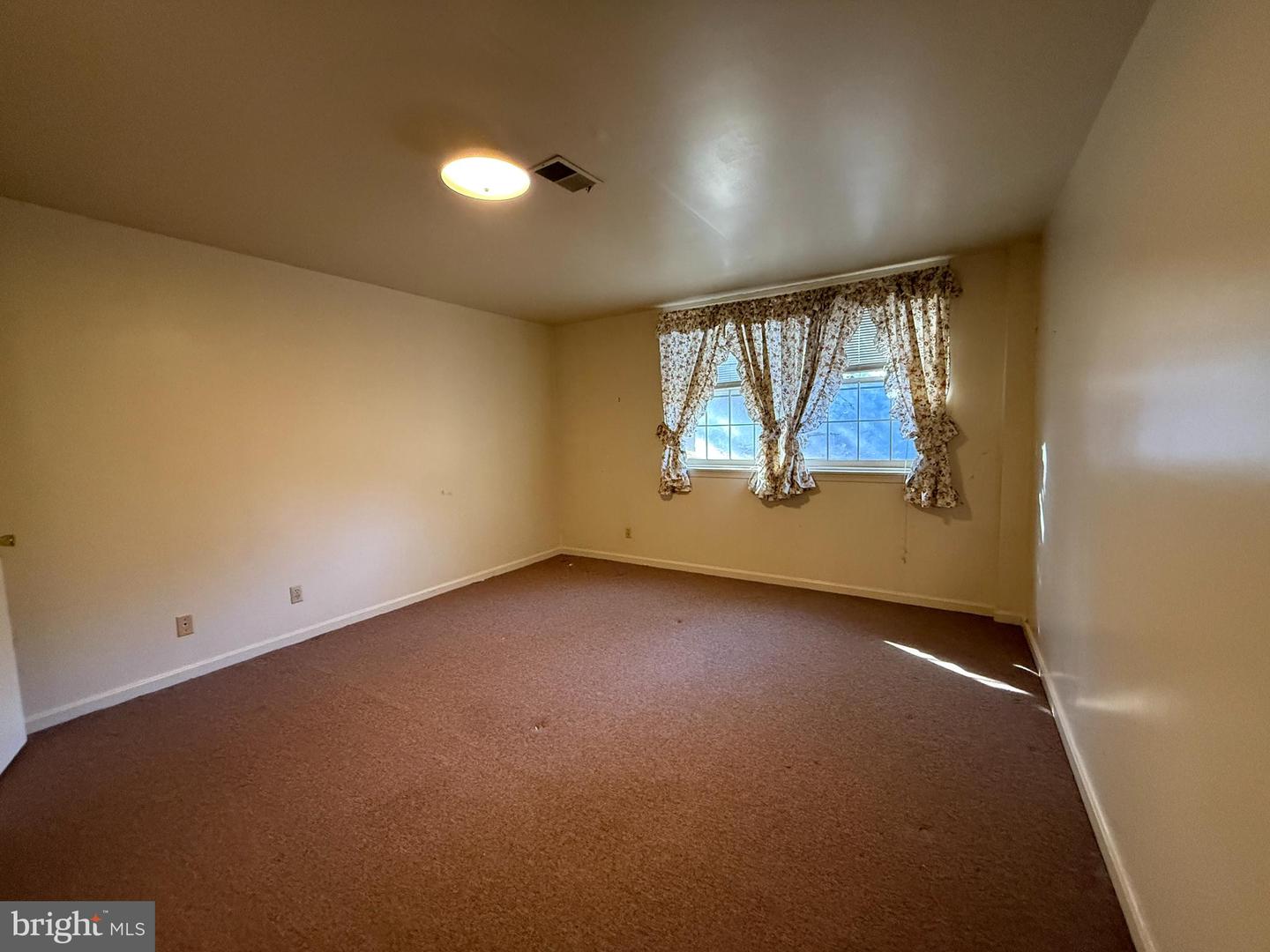 309 LAUREL AVE, FREDERICKSBURG, Virginia 22408, 4 Bedrooms Bedrooms, ,3 BathroomsBathrooms,Residential,For sale,309 LAUREL AVE,VASP2037642 MLS # VASP2037642 309 LAUREL AVE, FREDERICKSBURG, Virginia 22408, 4 Bedrooms Bedrooms, ,3 BathroomsBathrooms,Residential,For sale,309 LAUREL AVE,VASP2037642 MLS # VASP2037642