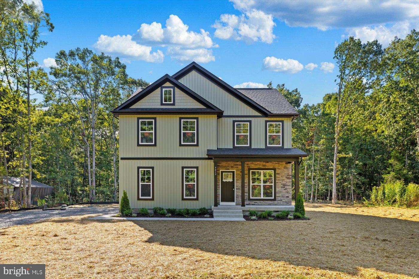 9019 SMITHS BEND RD, FREDERICKSBURG, Virginia 22407, 4 Bedrooms Bedrooms, 14 Rooms Rooms,2 BathroomsBathrooms,Residential,For sale,9019 SMITHS BEND RD,VASP2037644 MLS # VASP2037644