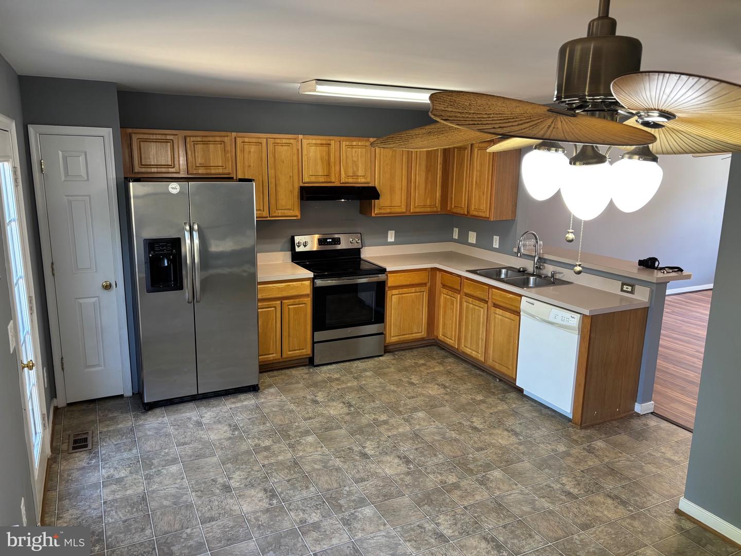 200 TORBERT LOOP, STAFFORD, Virginia 22554, 3 Bedrooms Bedrooms, ,2 BathroomsBathrooms,Residential,For sale,200 TORBERT LOOP,VAST2044286 MLS # VAST2044286 200 TORBERT LOOP, STAFFORD, Virginia 22554, 3 Bedrooms Bedrooms, ,2 BathroomsBathrooms,Residential,For sale,200 TORBERT LOOP,VAST2044286 MLS # VAST2044286