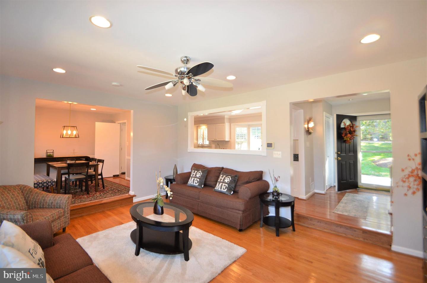 12614 OXON RD, HERNDON, Virginia 20171, 4 Bedrooms Bedrooms, ,3 BathroomsBathrooms,Residential,For sale,12614 OXON RD,VAFX2279522 MLS # VAFX2279522 12614 OXON RD, HERNDON, Virginia 20171, 4 Bedrooms Bedrooms, ,3 BathroomsBathrooms,Residential,For sale,12614 OXON RD,VAFX2279522 MLS # VAFX2279522