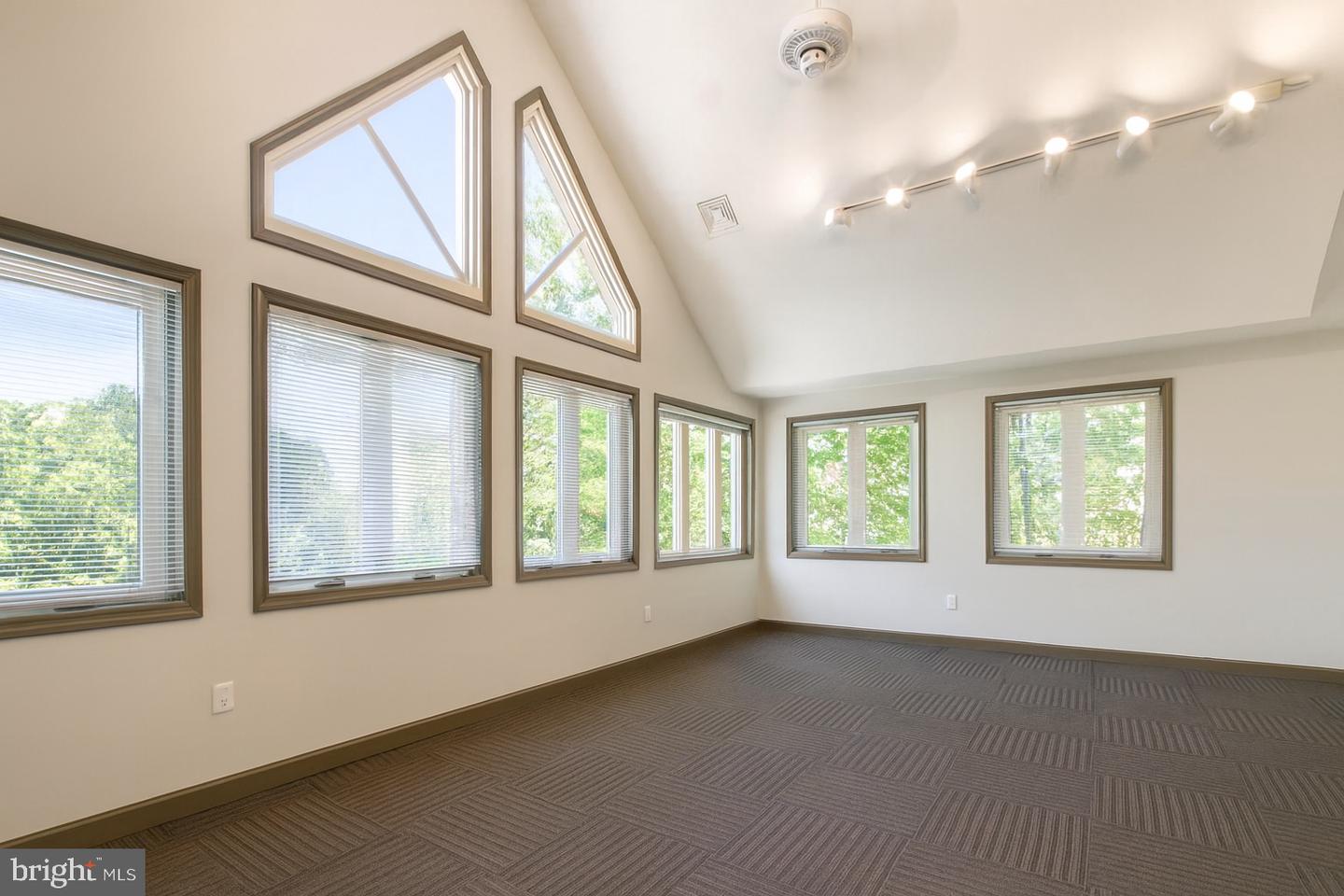 5661 COLUMBIA PIKE #3421-102, FALLS CHURCH, Virginia 22041, ,Land,For sale,5661 COLUMBIA PIKE #3421-102,VAFX2279546 MLS # VAFX2279546