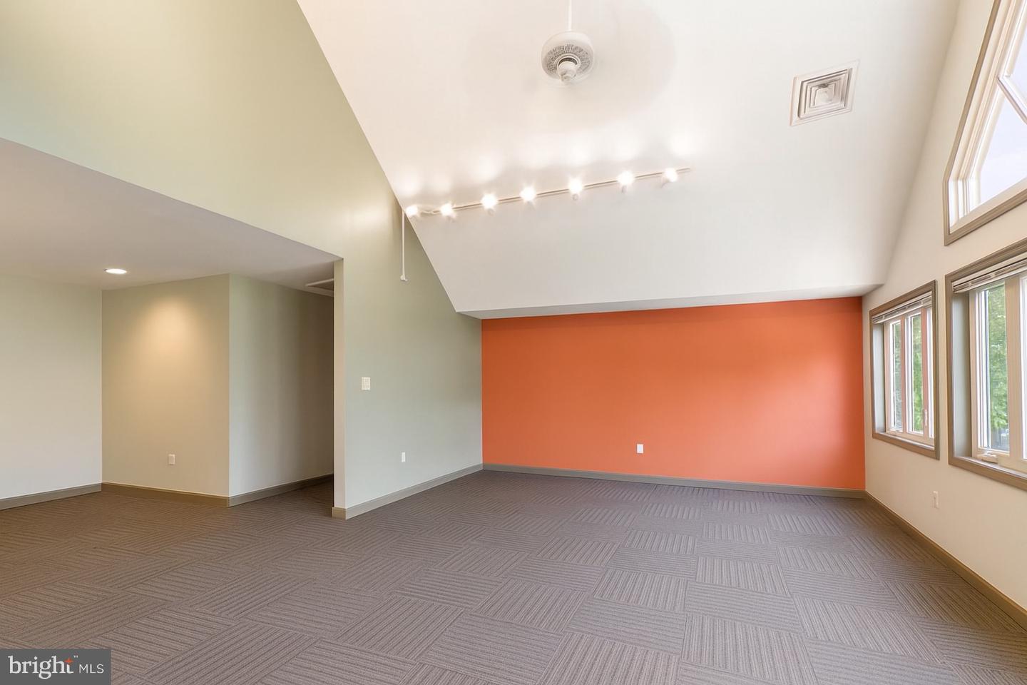 5661 COLUMBIA PIKE #3421-102, FALLS CHURCH, Virginia 22041, ,Land,For sale,5661 COLUMBIA PIKE #3421-102,VAFX2279546 MLS # VAFX2279546