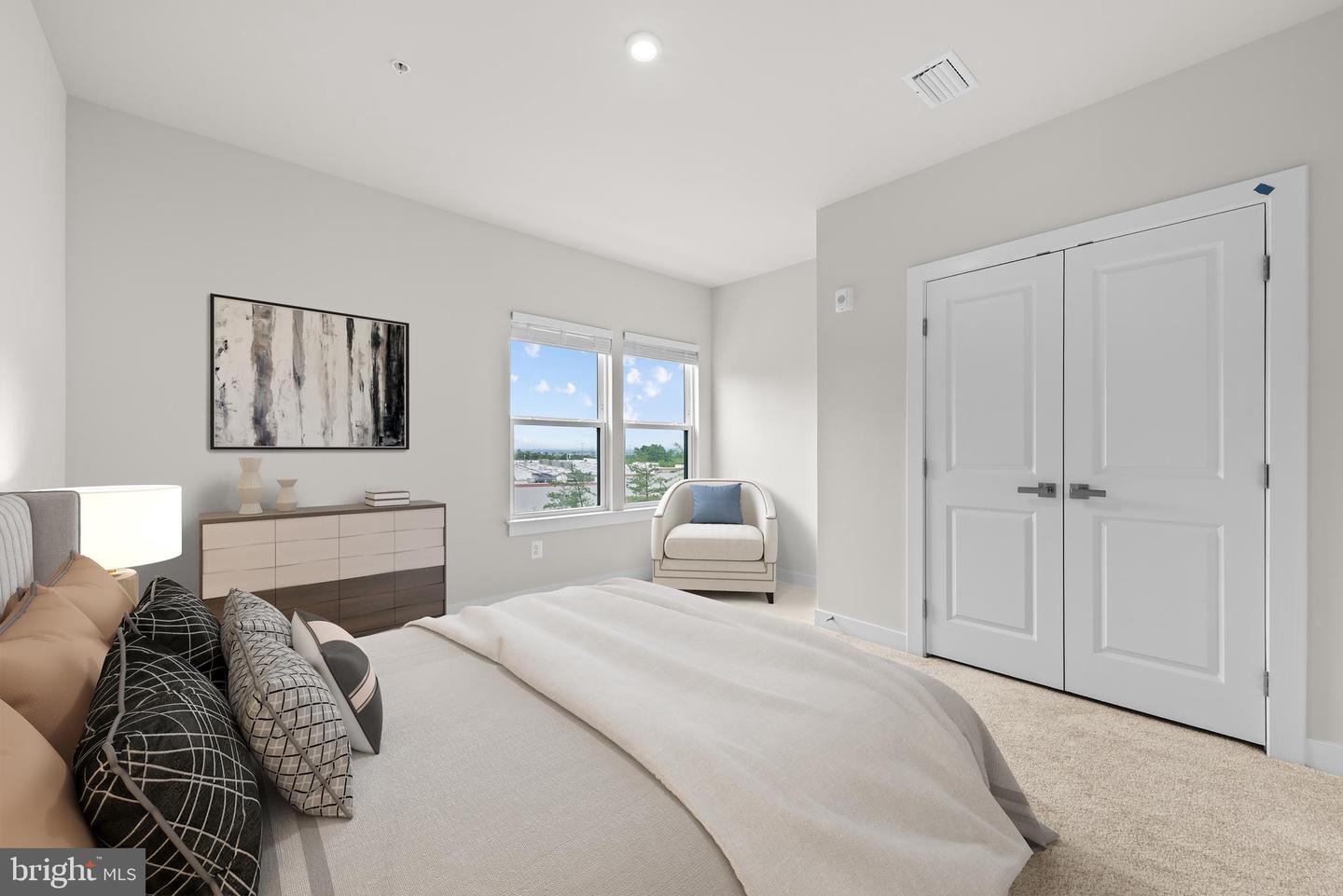 46270 MOUNT ALLEN TER #300, STERLING, Virginia 20164, 2 Bedrooms Bedrooms, ,2 BathroomsBathrooms,Residential,For sale,46270 MOUNT ALLEN TER #300,VALO2098240 MLS # VALO2098240