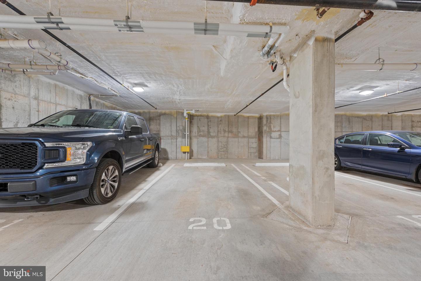 46270 MOUNT ALLEN TER #300, STERLING, Virginia 20164, 2 Bedrooms Bedrooms, ,2 BathroomsBathrooms,Residential,For sale,46270 MOUNT ALLEN TER #300,VALO2098240 MLS # VALO2098240