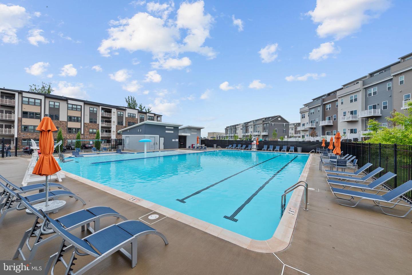 46270 MOUNT ALLEN TER #300, STERLING, Virginia 20164, 2 Bedrooms Bedrooms, ,2 BathroomsBathrooms,Residential,For sale,46270 MOUNT ALLEN TER #300,VALO2098240 MLS # VALO2098240