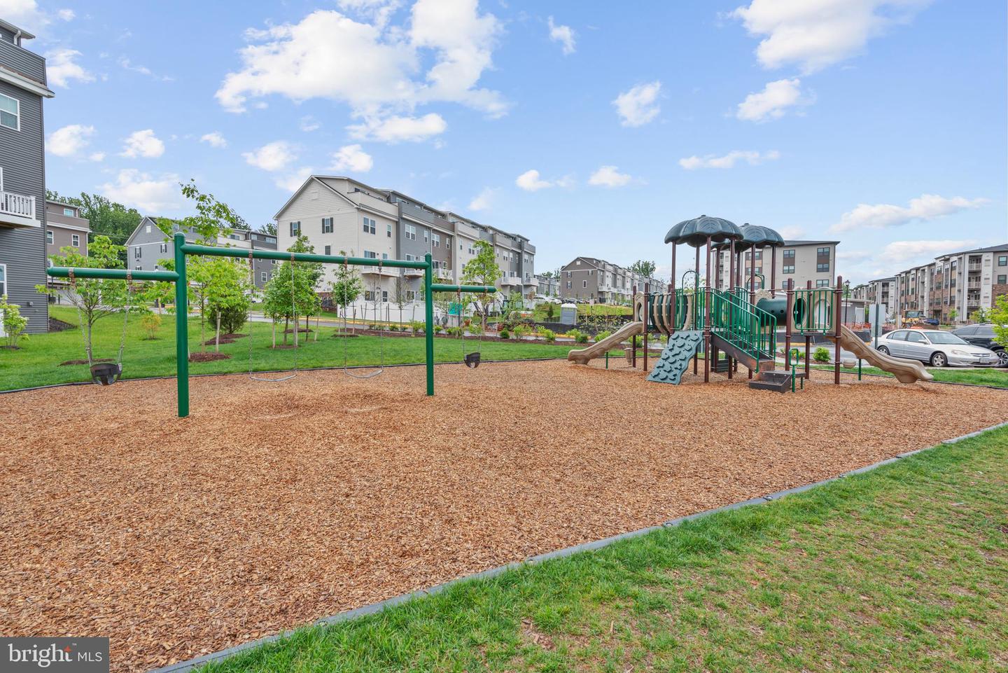 46270 MOUNT ALLEN TER #300, STERLING, Virginia 20164, 2 Bedrooms Bedrooms, ,2 BathroomsBathrooms,Residential,For sale,46270 MOUNT ALLEN TER #300,VALO2098240 MLS # VALO2098240