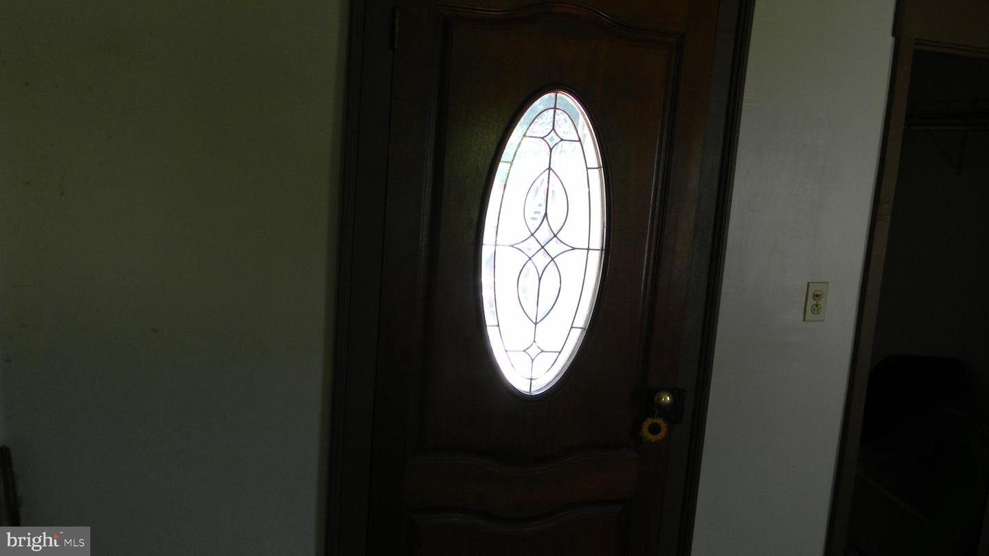 309 N MAIN ST, EDINBURG, Virginia 22824, 3 Bedrooms Bedrooms, ,2 BathroomsBathrooms,Residential,For sale,309 N MAIN ST,VASH2012128 MLS # VASH2012128