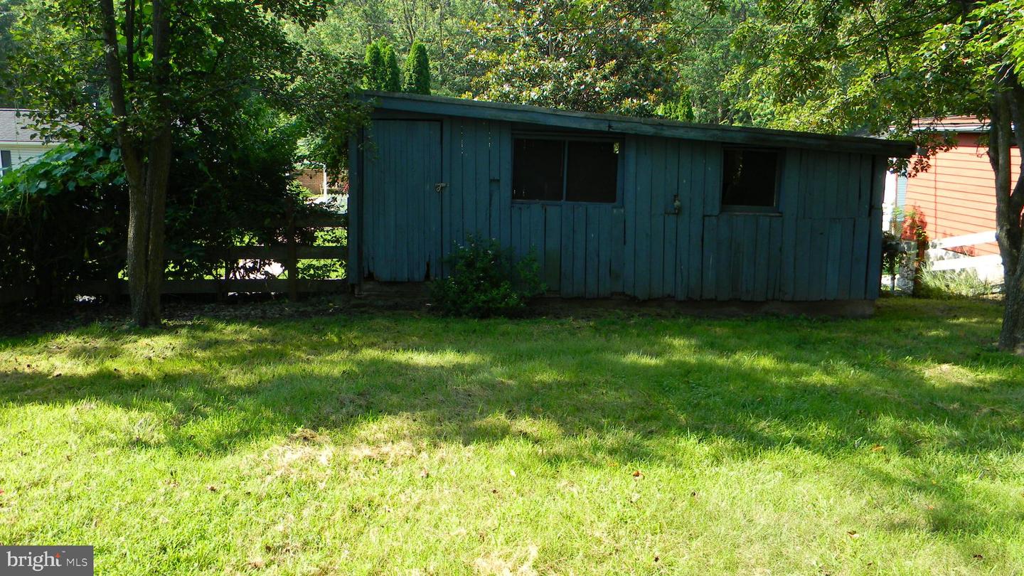 309 N MAIN ST, EDINBURG, Virginia 22824, 3 Bedrooms Bedrooms, ,2 BathroomsBathrooms,Residential,For sale,309 N MAIN ST,VASH2012128 MLS # VASH2012128