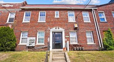 435 KENNEDY ST NW #3, WASHINGTON, District Of Columbia 20011, 2 Bedrooms Bedrooms, ,2 BathroomsBathrooms,Residential,For sale,435 KENNEDY ST NW #3,DCDC2215782 MLS # DCDC2215782