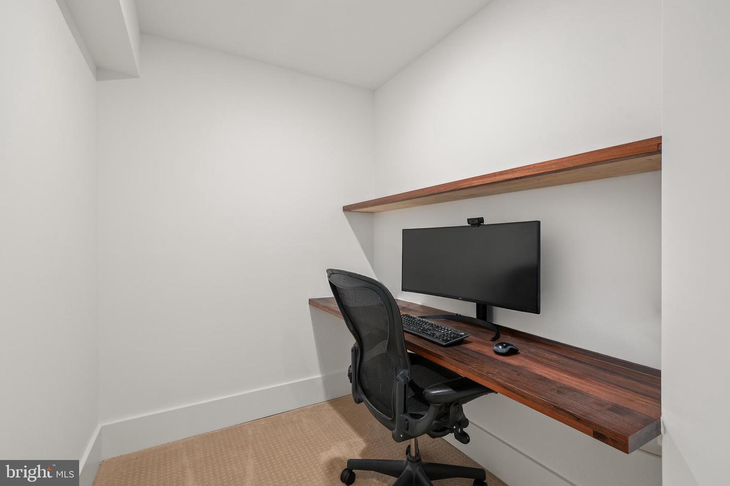 18441 LANIER ISLAND SQ, LEESBURG, Virginia 20176, 3 Bedrooms Bedrooms, ,4 BathroomsBathrooms,Residential,For sale,18441 LANIER ISLAND SQ,VALO2106880 MLS # VALO2106880 18441 LANIER ISLAND SQ, LEESBURG, Virginia 20176, 3 Bedrooms Bedrooms, ,4 BathroomsBathrooms,Residential,For sale,18441 LANIER ISLAND SQ,VALO2106880 MLS # VALO2106880