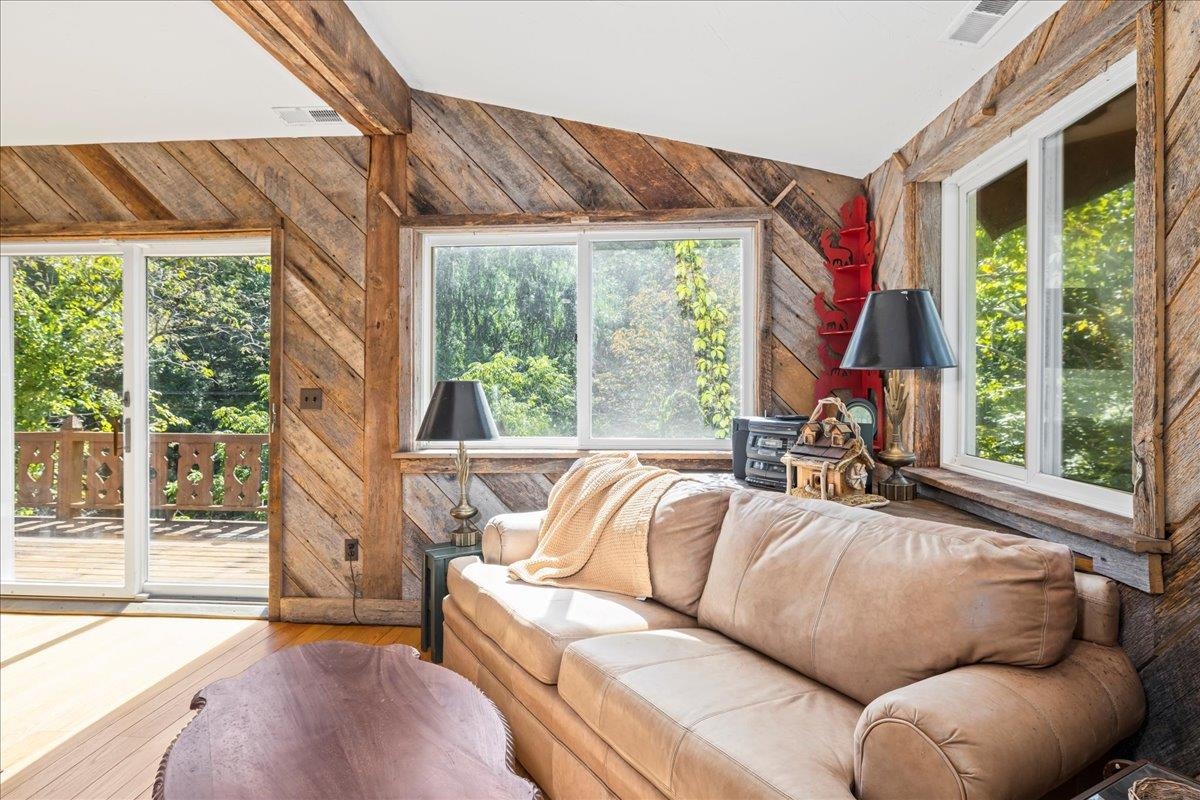 6602 MIDDLEBROOK RD, MIDDLEBROOK, Virginia 24459, 3 Bedrooms Bedrooms, ,2 BathroomsBathrooms,Residential,Moffatt's Creek Mill https://millpictures.com/m,6602 MIDDLEBROOK RD,669141 MLS # 669141