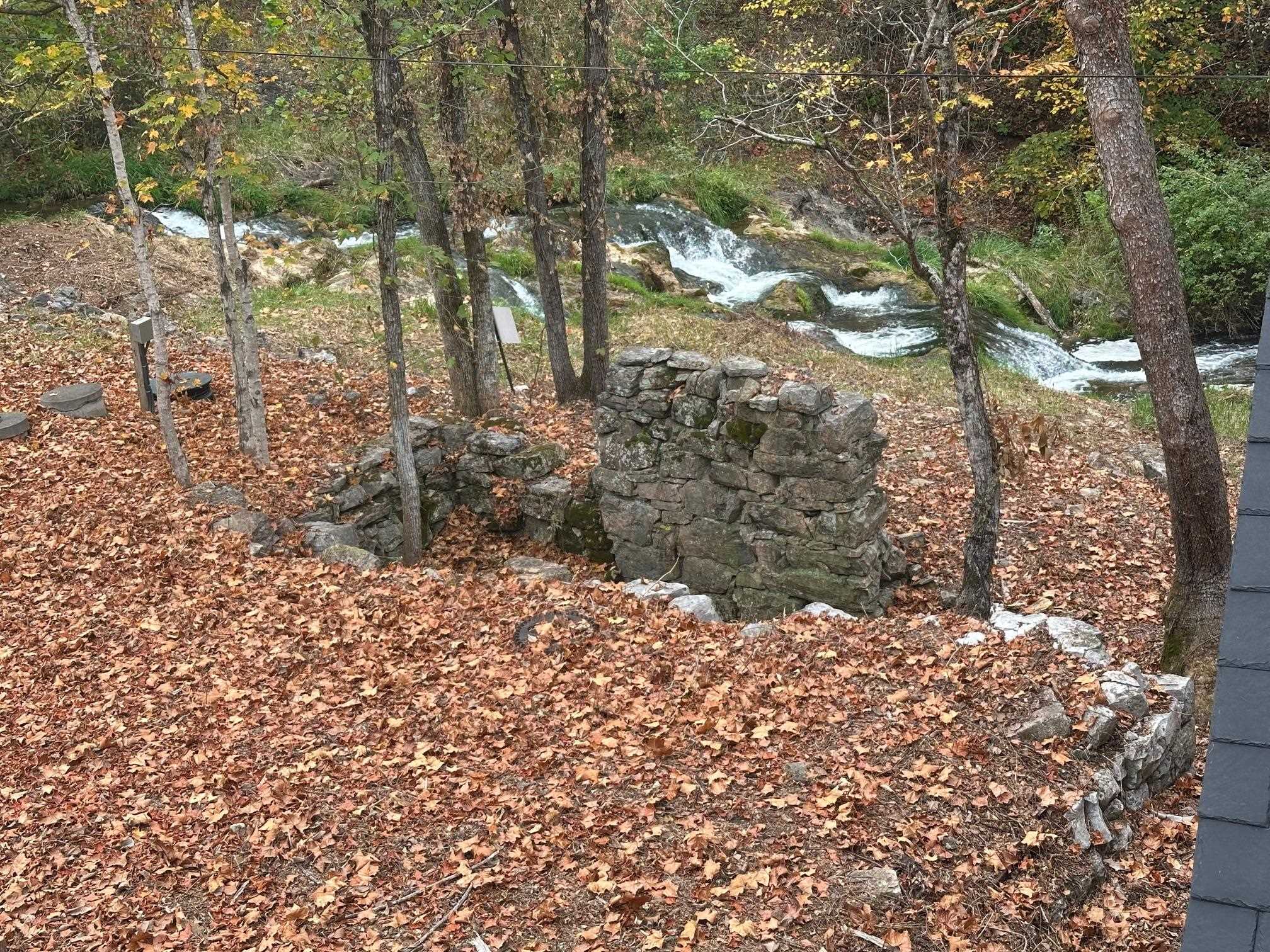 6602 MIDDLEBROOK RD, MIDDLEBROOK, Virginia 24459, 3 Bedrooms Bedrooms, ,2 BathroomsBathrooms,Residential,Moffatt's Creek Mill https://millpictures.com/m,6602 MIDDLEBROOK RD,669141 MLS # 669141