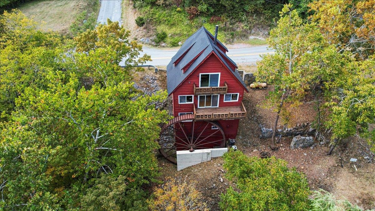 6602 MIDDLEBROOK RD, MIDDLEBROOK, Virginia 24459, 3 Bedrooms Bedrooms, ,2 BathroomsBathrooms,Residential,Moffatt's Creek Mill https://millpictures.com/m,6602 MIDDLEBROOK RD,669141 MLS # 669141