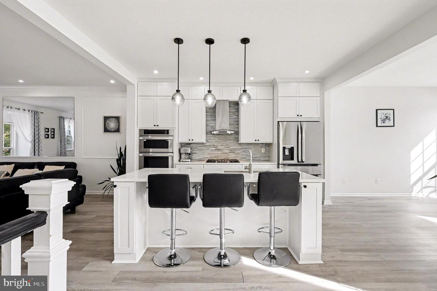 8298 JAKE PL, ALEXANDRIA, Virginia 22309, 3 Bedrooms Bedrooms, ,2 BathroomsBathrooms,Residential,For sale,8298 JAKE PL,VAFX2269394 MLS # VAFX2269394