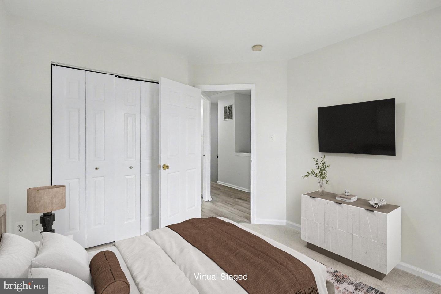 8298 JAKE PL, ALEXANDRIA, Virginia 22309, 3 Bedrooms Bedrooms, ,2 BathroomsBathrooms,Residential,For sale,8298 JAKE PL,VAFX2269394 MLS # VAFX2269394