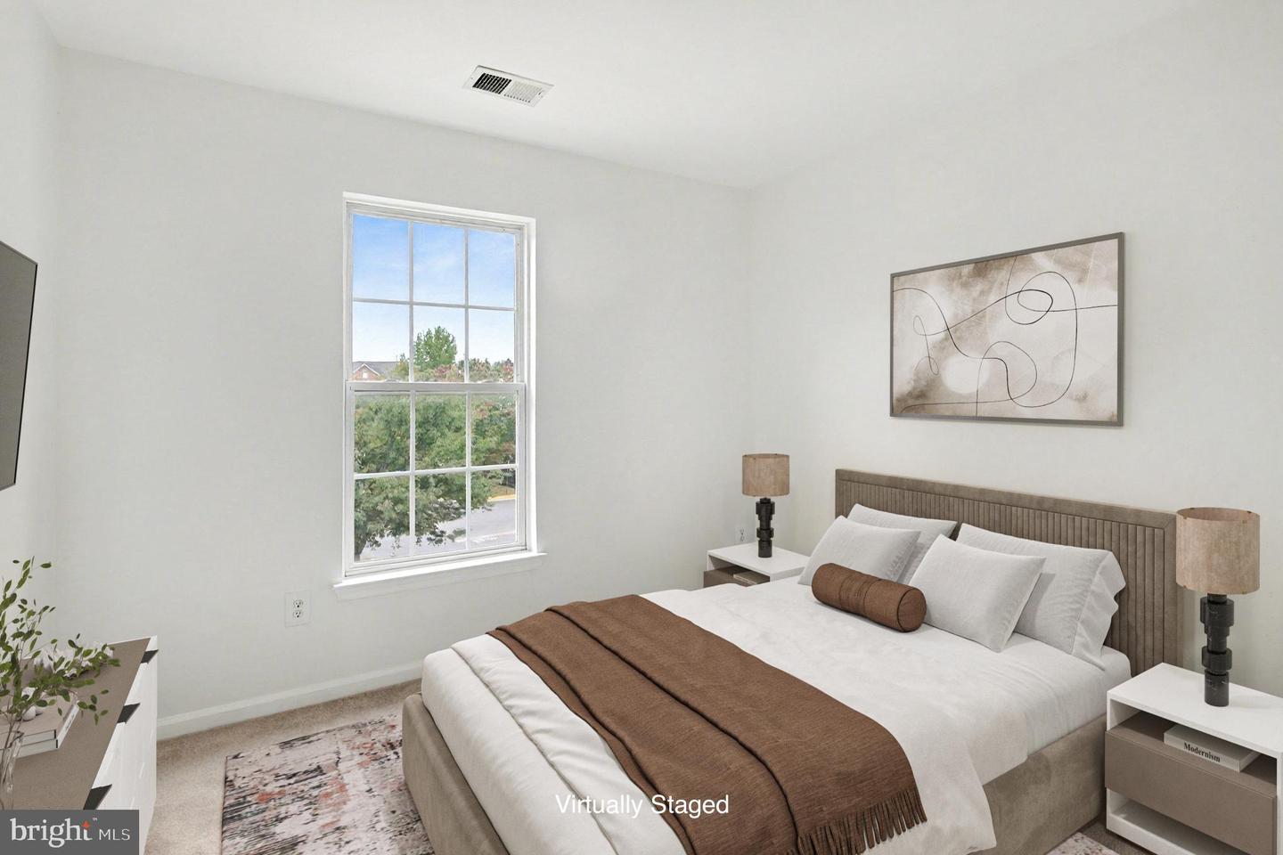 8298 JAKE PL, ALEXANDRIA, Virginia 22309, 3 Bedrooms Bedrooms, ,2 BathroomsBathrooms,Residential,For sale,8298 JAKE PL,VAFX2269394 MLS # VAFX2269394