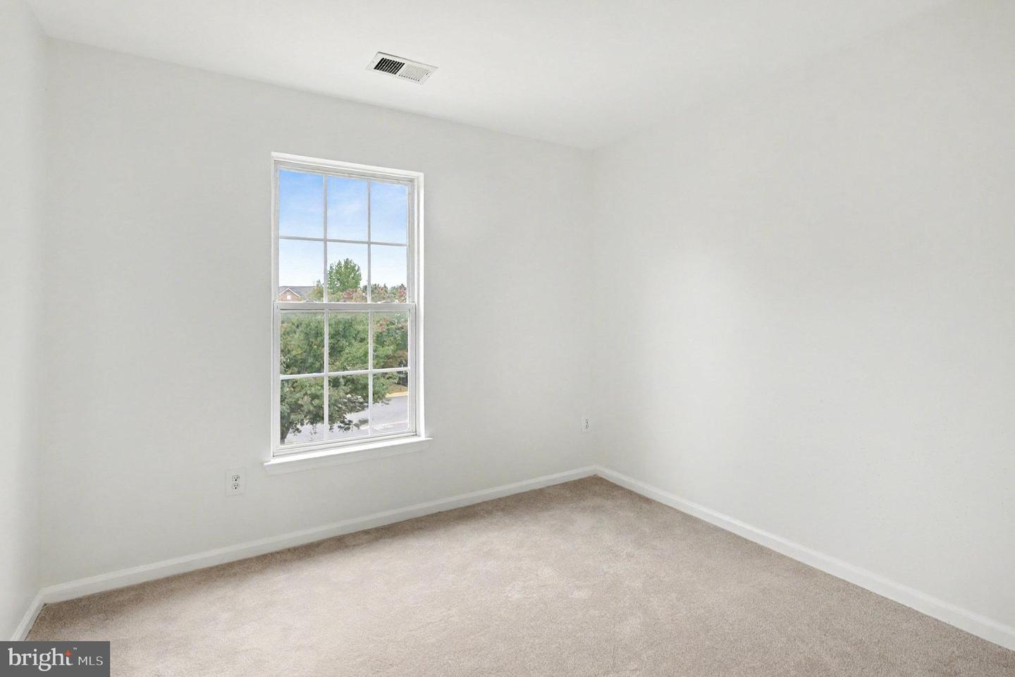 8298 JAKE PL, ALEXANDRIA, Virginia 22309, 3 Bedrooms Bedrooms, ,2 BathroomsBathrooms,Residential,For sale,8298 JAKE PL,VAFX2269394 MLS # VAFX2269394