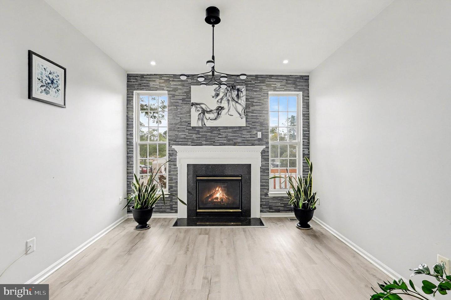 8298 JAKE PL, ALEXANDRIA, Virginia 22309, 3 Bedrooms Bedrooms, ,2 BathroomsBathrooms,Residential,For sale,8298 JAKE PL,VAFX2269394 MLS # VAFX2269394