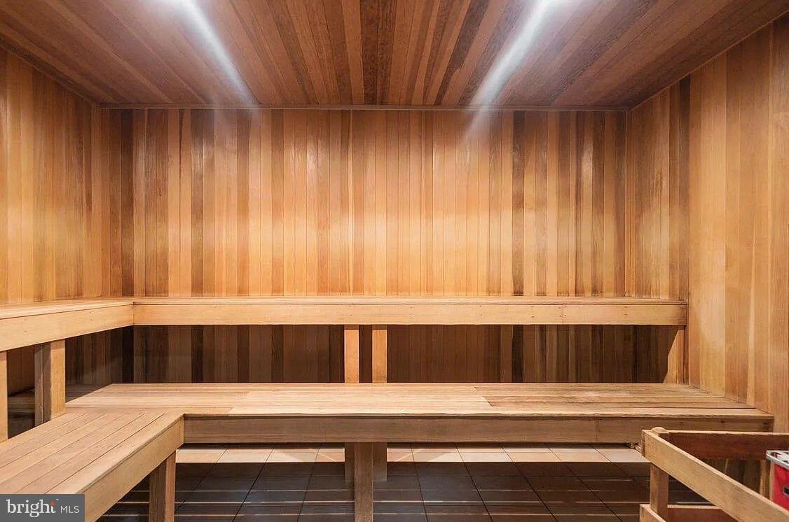 1021 ARLINGTON BLVD #330, ARLINGTON, Virginia 22209, 1 Bedroom Bedrooms, ,1 BathroomBathrooms,Residential,For sale,1021 ARLINGTON BLVD #330,VAAR2064332 MLS # VAAR2064332