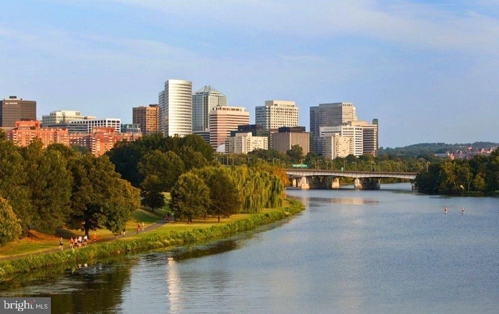 1021 ARLINGTON BLVD #330, ARLINGTON, Virginia 22209, 1 Bedroom Bedrooms, ,1 BathroomBathrooms,Residential,For sale,1021 ARLINGTON BLVD #330,VAAR2064332 MLS # VAAR2064332