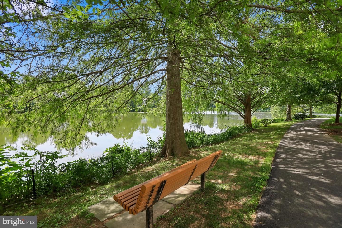 2867 YARLING CT, FALLS CHURCH, Virginia 22042, 2 Bedrooms Bedrooms, ,1 BathroomBathrooms,Residential,For sale,2867 YARLING CT,VAFX2275026 MLS # VAFX2275026