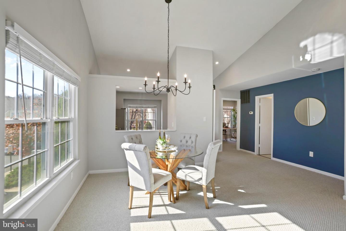 2867 YARLING CT, FALLS CHURCH, Virginia 22042, 2 Bedrooms Bedrooms, ,1 BathroomBathrooms,Residential,For sale,2867 YARLING CT,VAFX2275026 MLS # VAFX2275026