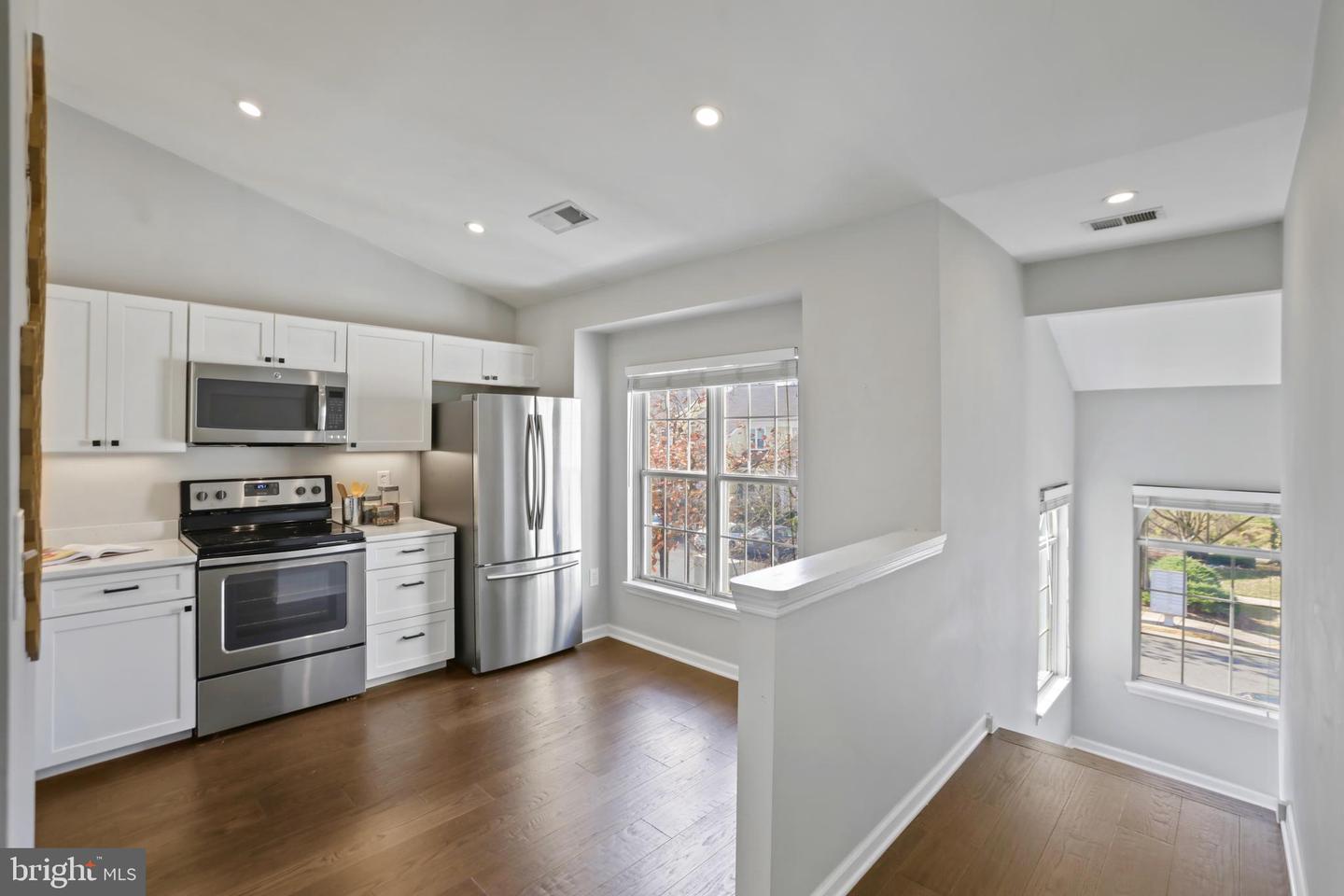 2867 YARLING CT, FALLS CHURCH, Virginia 22042, 2 Bedrooms Bedrooms, ,1 BathroomBathrooms,Residential,For sale,2867 YARLING CT,VAFX2275026 MLS # VAFX2275026