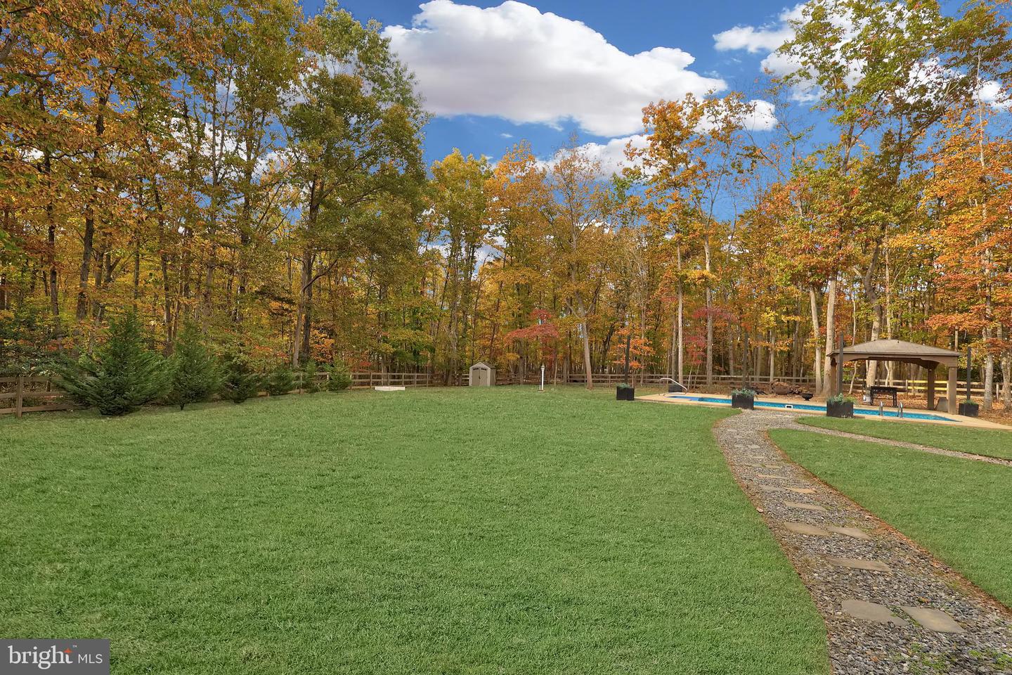 13612 PERIMETER DR, FREDERICKSBURG, Virginia 22407, 3 Bedrooms Bedrooms, ,3 BathroomsBathrooms,Residential,For sale,13612 PERIMETER DR,VASP2037132 MLS # VASP2037132 13612 PERIMETER DR, FREDERICKSBURG, Virginia 22407, 3 Bedrooms Bedrooms, ,3 BathroomsBathrooms,Residential,For sale,13612 PERIMETER DR,VASP2037132 MLS # VASP2037132