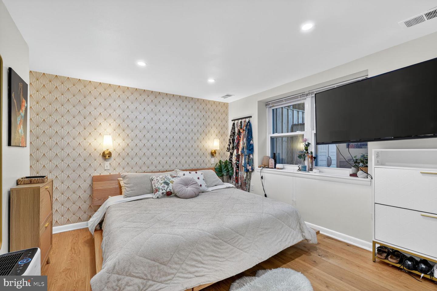 2012 O ST NW #12, WASHINGTON, District Of Columbia 20036, 1 Bedroom Bedrooms, ,1 BathroomBathrooms,Residential,For sale,2012 O ST NW #12,DCDC2228668 MLS # DCDC2228668