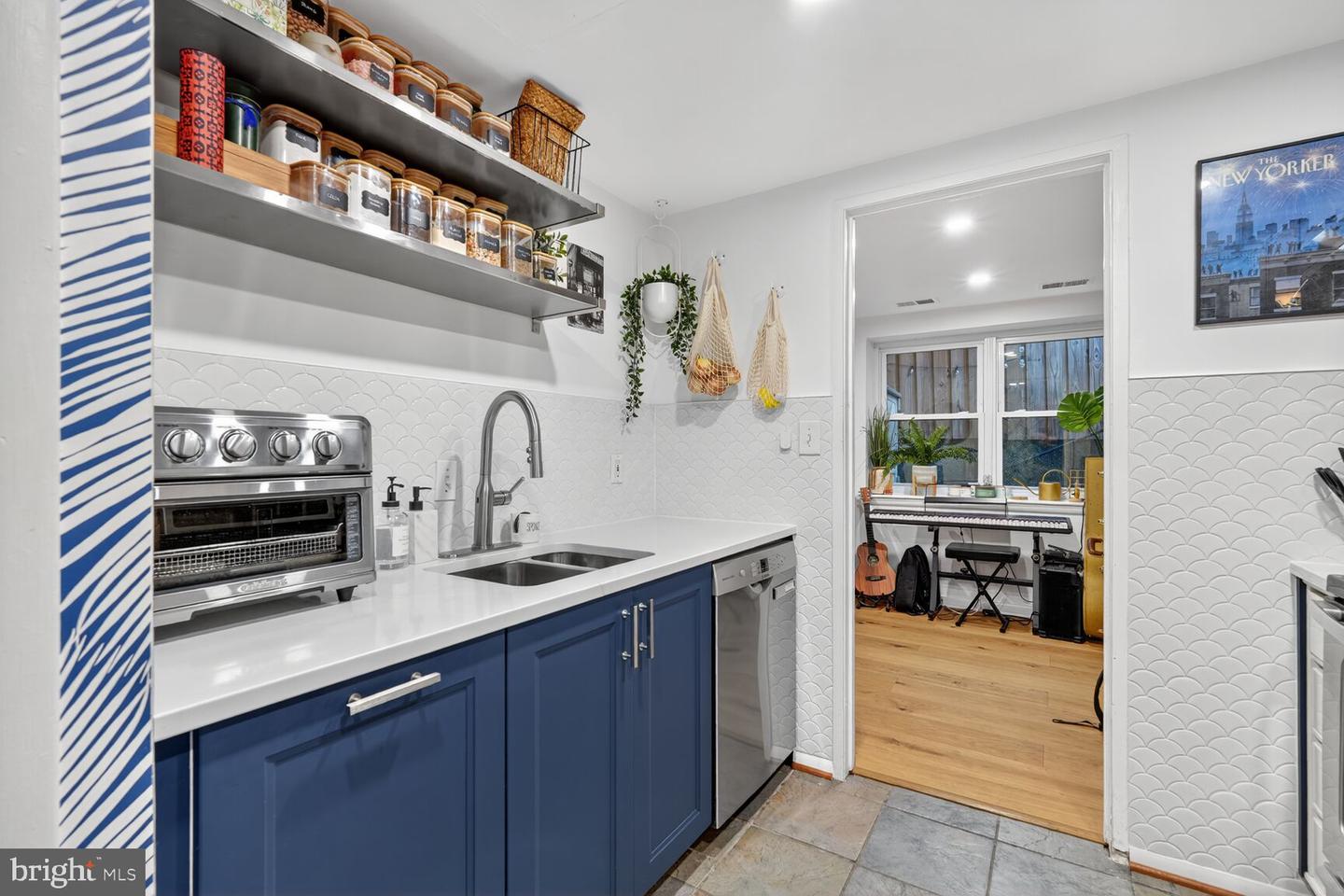 2012 O ST NW #12, WASHINGTON, District Of Columbia 20036, 1 Bedroom Bedrooms, ,1 BathroomBathrooms,Residential,For sale,2012 O ST NW #12,DCDC2228668 MLS # DCDC2228668