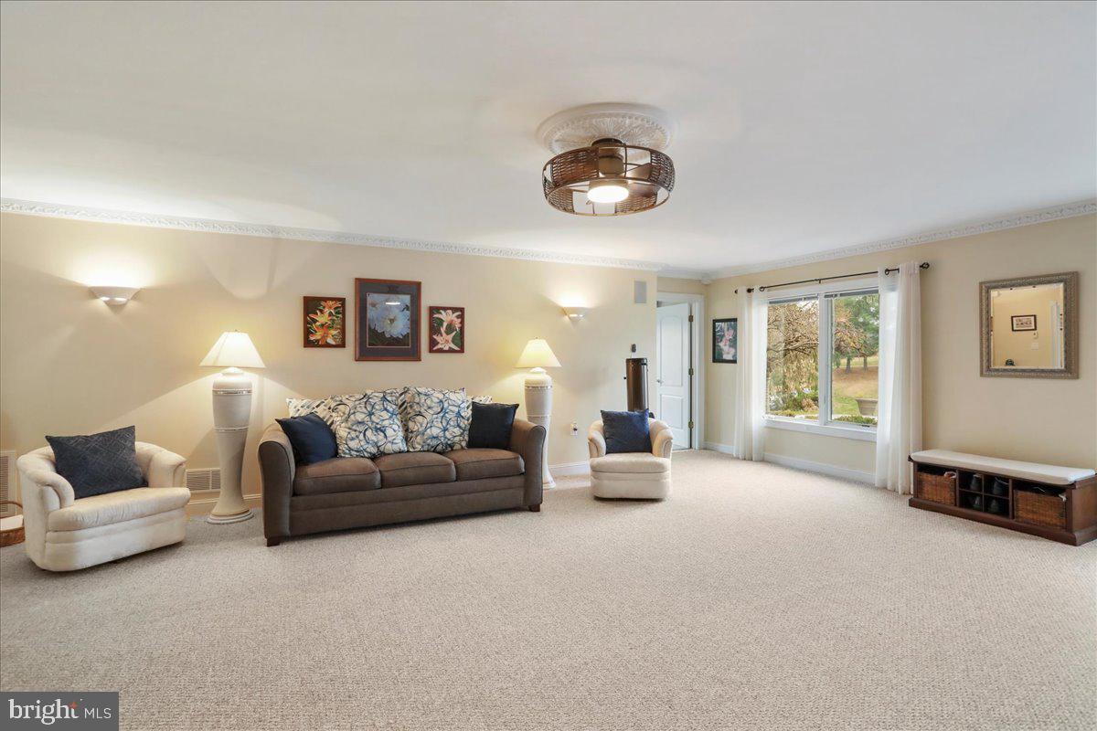 100 COTTAGE DR, LURAY, Virginia 22835, 4 Bedrooms Bedrooms, ,4 BathroomsBathrooms,Residential,For sale,100 COTTAGE DR,VAPA2005564 MLS # VAPA2005564