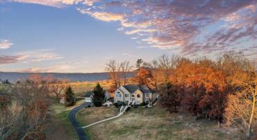 100 COTTAGE DR, LURAY, Virginia 22835, 4 Bedrooms Bedrooms, ,4 BathroomsBathrooms,Residential,For sale,100 COTTAGE DR,VAPA2005564 MLS # VAPA2005564