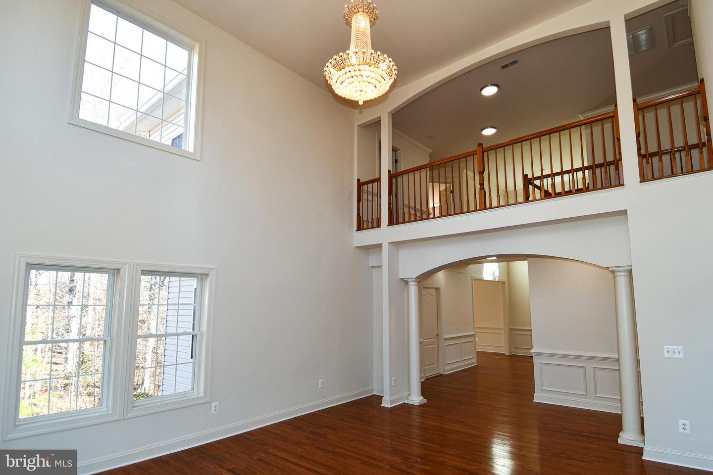 8368 HICKORY HOLLOW CT, MANASSAS, Virginia 20112, 7 Bedrooms Bedrooms, ,5 BathroomsBathrooms,Residential,For sale,8368 HICKORY HOLLOW CT,VAPW2107462 MLS # VAPW2107462