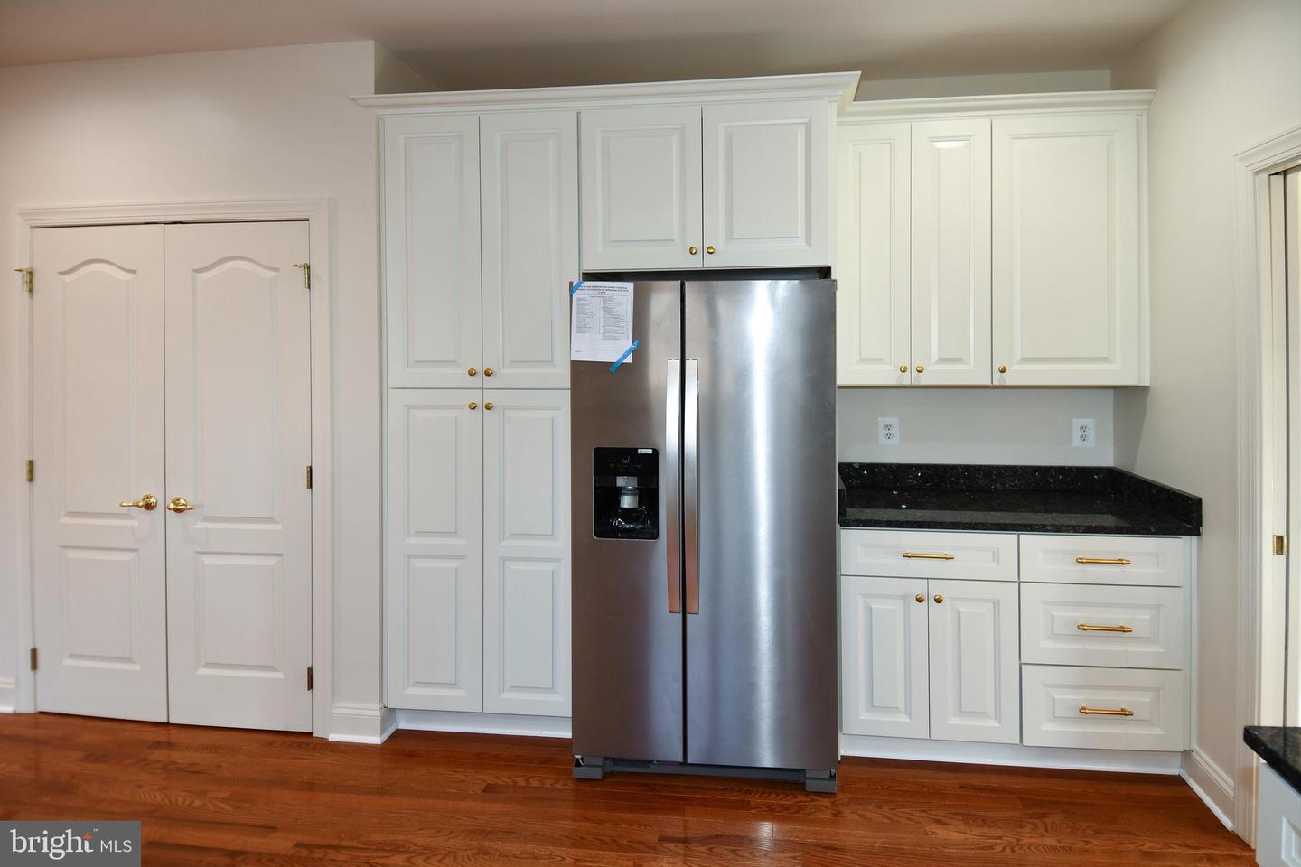 8368 HICKORY HOLLOW CT, MANASSAS, Virginia 20112, 7 Bedrooms Bedrooms, ,5 BathroomsBathrooms,Residential,For sale,8368 HICKORY HOLLOW CT,VAPW2107462 MLS # VAPW2107462