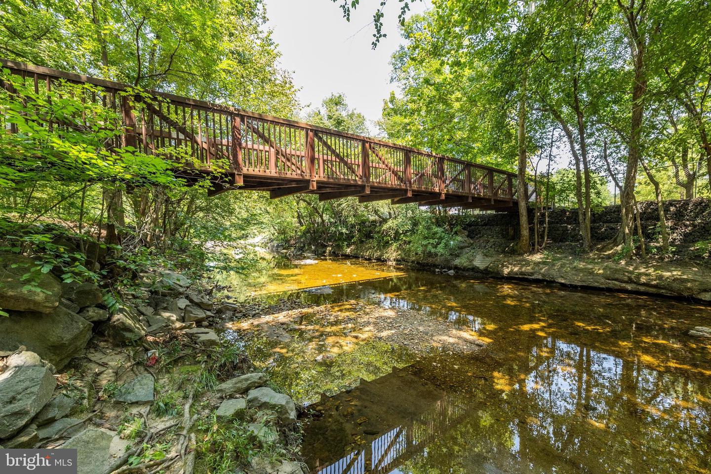 4500 S FOUR MILE RUN DR #222, ARLINGTON, Virginia 22204, 1 Bedroom Bedrooms, ,1 BathroomBathrooms,Residential,For sale,4500 S FOUR MILE RUN DR #222,VAAR2066026 MLS # VAAR2066026 4500 S FOUR MILE RUN DR #222, ARLINGTON, Virginia 22204, 1 Bedroom Bedrooms, ,1 BathroomBathrooms,Residential,For sale,4500 S FOUR MILE RUN DR #222,VAAR2066026 MLS # VAAR2066026