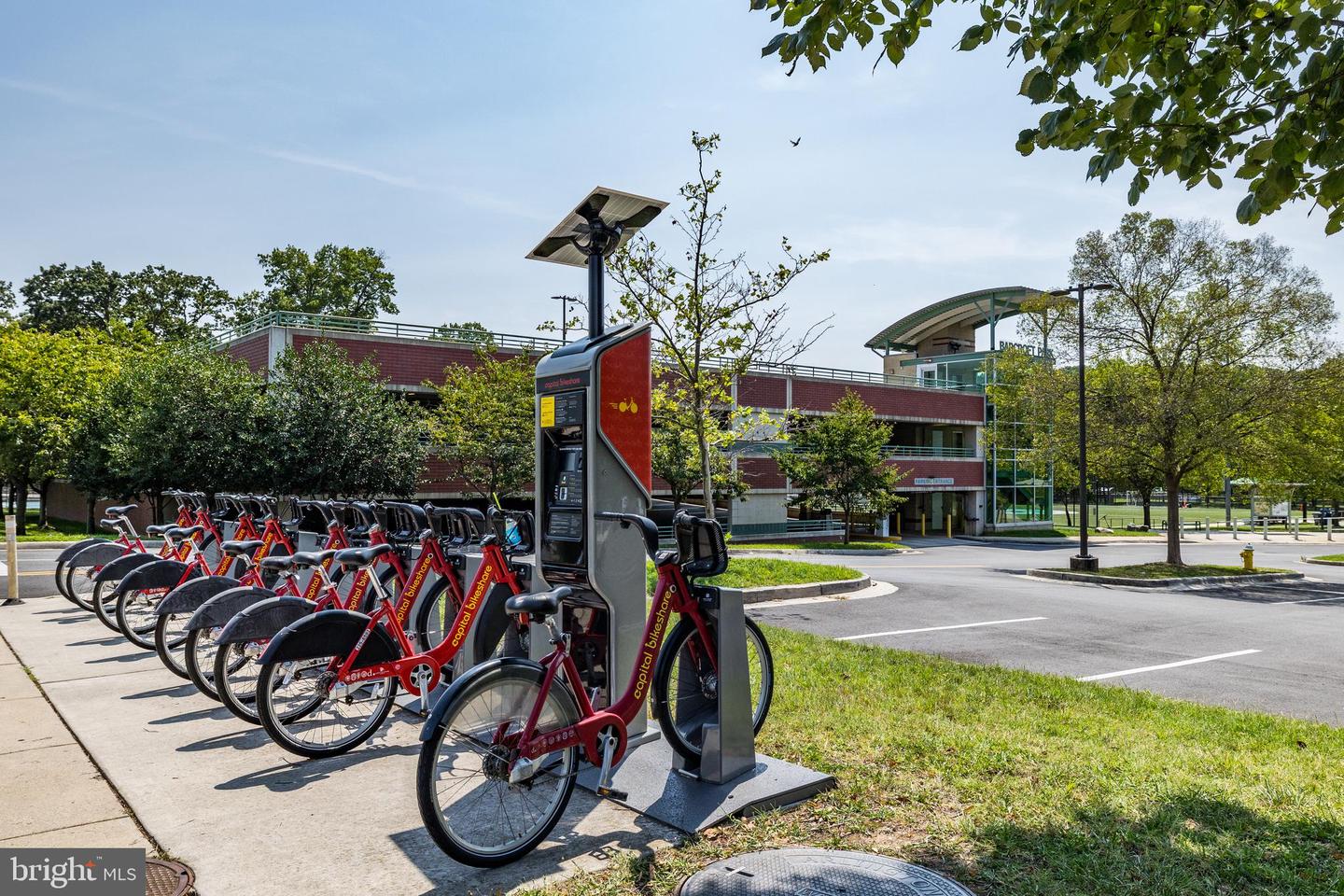 4500 S FOUR MILE RUN DR #222, ARLINGTON, Virginia 22204, 1 Bedroom Bedrooms, ,1 BathroomBathrooms,Residential,For sale,4500 S FOUR MILE RUN DR #222,VAAR2066026 MLS # VAAR2066026 4500 S FOUR MILE RUN DR #222, ARLINGTON, Virginia 22204, 1 Bedroom Bedrooms, ,1 BathroomBathrooms,Residential,For sale,4500 S FOUR MILE RUN DR #222,VAAR2066026 MLS # VAAR2066026