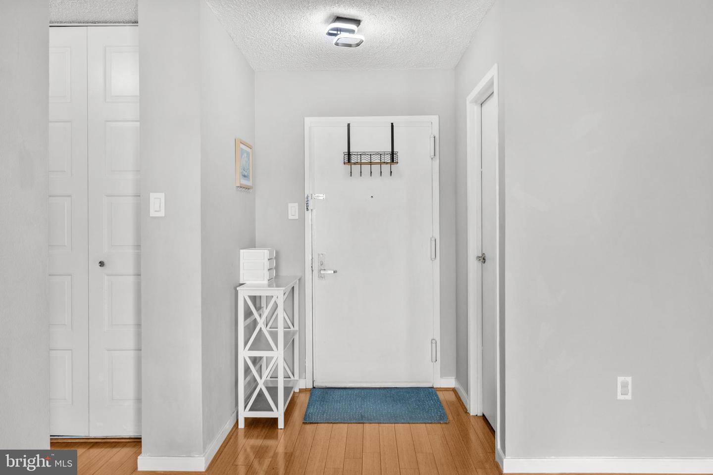 4500 S FOUR MILE RUN DR #222, ARLINGTON, Virginia 22204, 1 Bedroom Bedrooms, ,1 BathroomBathrooms,Residential,For sale,4500 S FOUR MILE RUN DR #222,VAAR2066026 MLS # VAAR2066026 4500 S FOUR MILE RUN DR #222, ARLINGTON, Virginia 22204, 1 Bedroom Bedrooms, ,1 BathroomBathrooms,Residential,For sale,4500 S FOUR MILE RUN DR #222,VAAR2066026 MLS # VAAR2066026