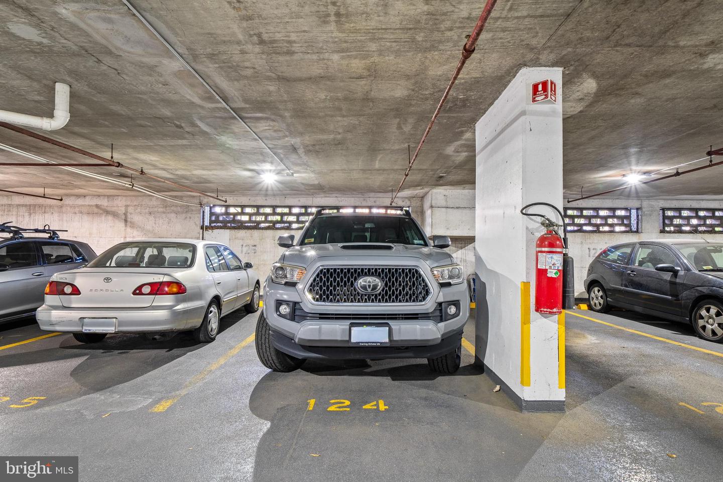 700 7TH ST SW #110, WASHINGTON, District Of Columbia 20024, 2 Bedrooms Bedrooms, ,1 BathroomBathrooms,Residential,For sale,700 7TH ST SW #110,DCDC2231756 MLS # DCDC2231756