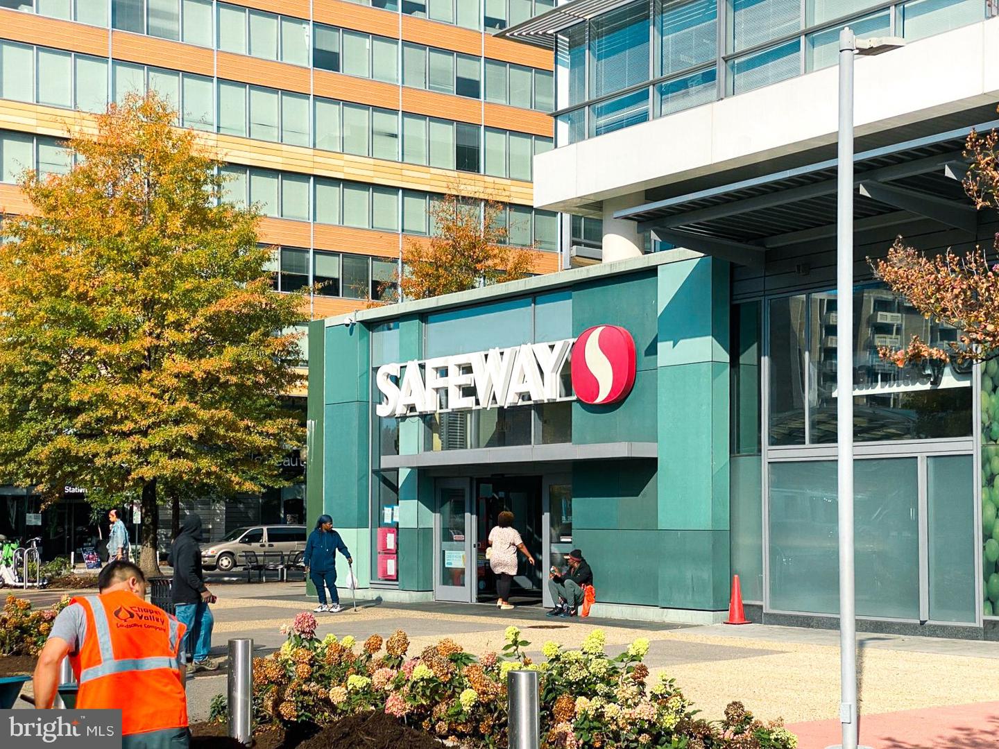 700 7TH ST SW #110, WASHINGTON, District Of Columbia 20024, 2 Bedrooms Bedrooms, ,1 BathroomBathrooms,Residential,For sale,700 7TH ST SW #110,DCDC2231756 MLS # DCDC2231756