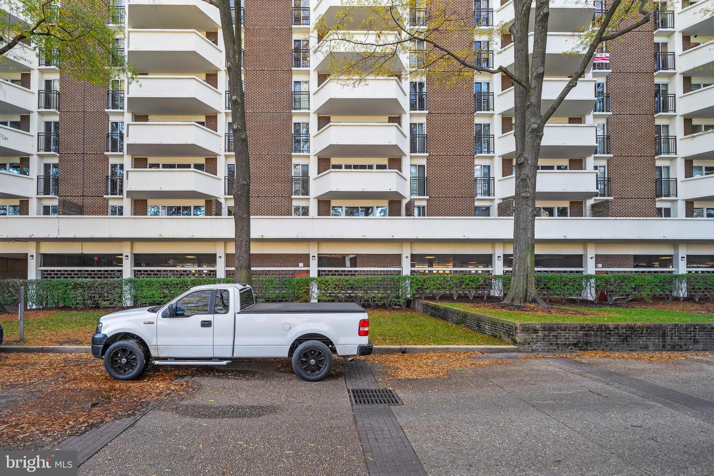 700 7TH ST SW #110, WASHINGTON, District Of Columbia 20024, 2 Bedrooms Bedrooms, ,1 BathroomBathrooms,Residential,For sale,700 7TH ST SW #110,DCDC2231756 MLS # DCDC2231756