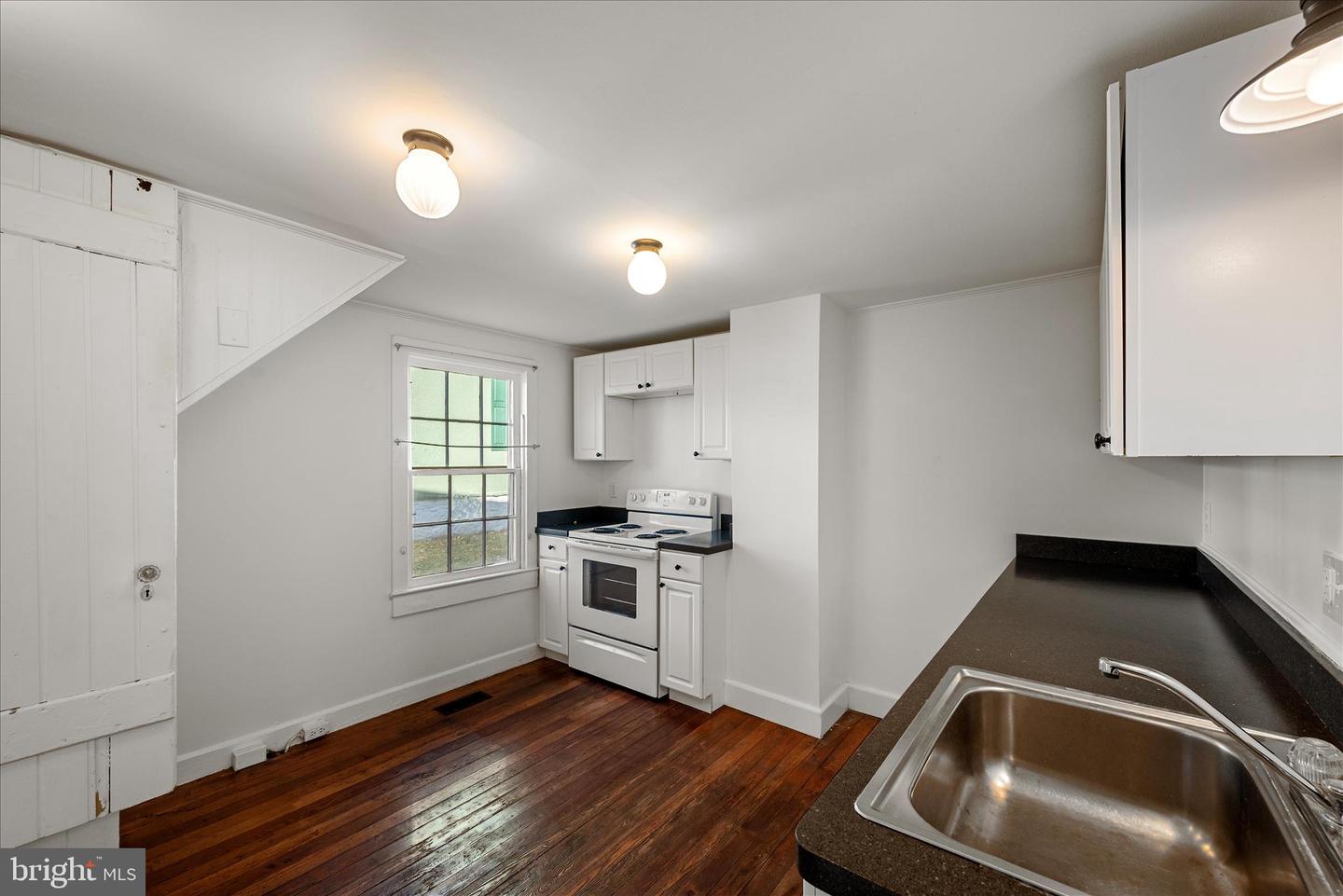 306 E MAIN ST, BERRYVILLE, Virginia 22611, 3 Bedrooms Bedrooms, ,2 BathroomsBathrooms,Residential,For sale,306 E MAIN ST,VACL2006230 MLS # VACL2006230 306 E MAIN ST, BERRYVILLE, Virginia 22611, 3 Bedrooms Bedrooms, ,2 BathroomsBathrooms,Residential,For sale,306 E MAIN ST,VACL2006230 MLS # VACL2006230