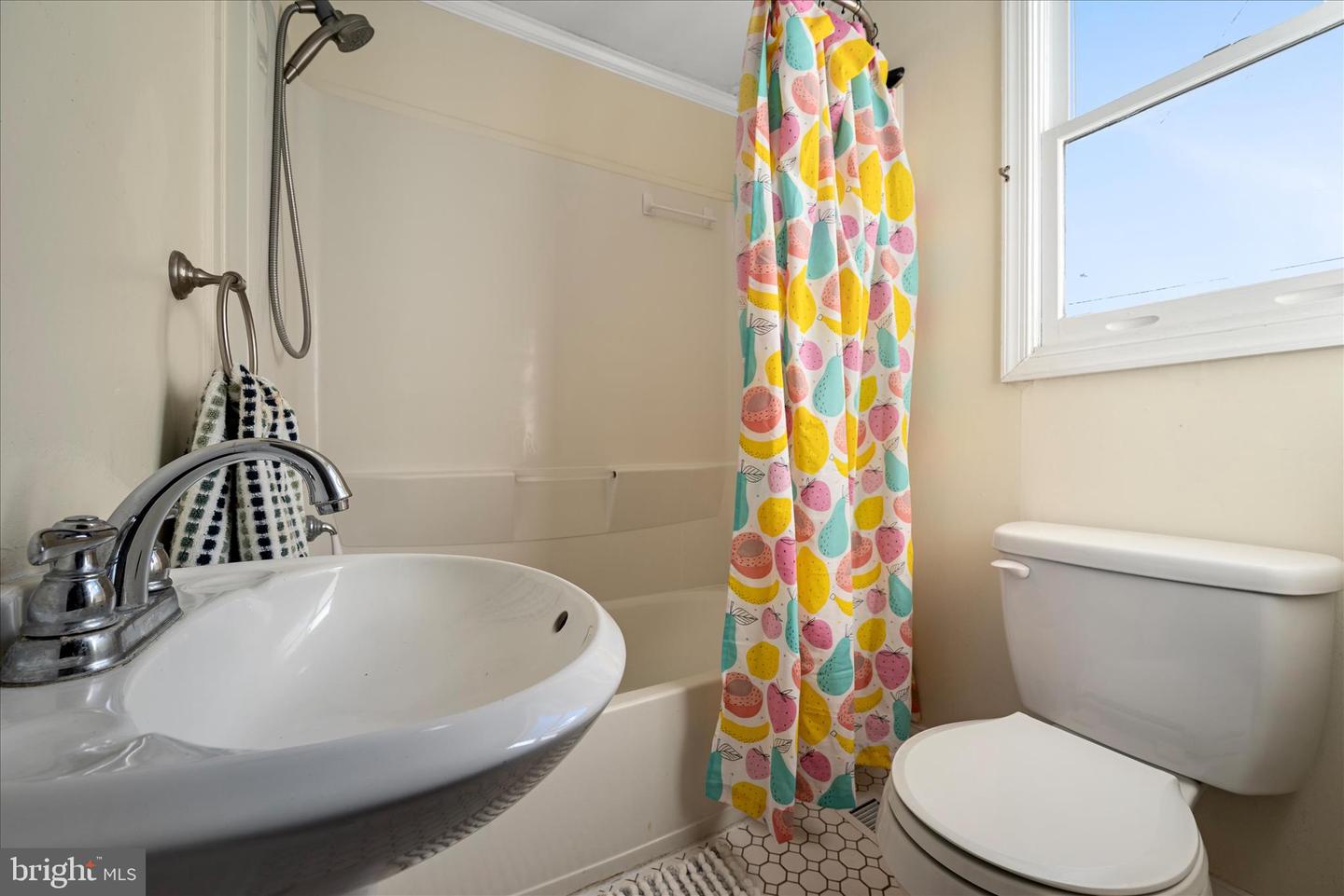 306 E MAIN ST, BERRYVILLE, Virginia 22611, 3 Bedrooms Bedrooms, ,2 BathroomsBathrooms,Residential,For sale,306 E MAIN ST,VACL2006230 MLS # VACL2006230 306 E MAIN ST, BERRYVILLE, Virginia 22611, 3 Bedrooms Bedrooms, ,2 BathroomsBathrooms,Residential,For sale,306 E MAIN ST,VACL2006230 MLS # VACL2006230