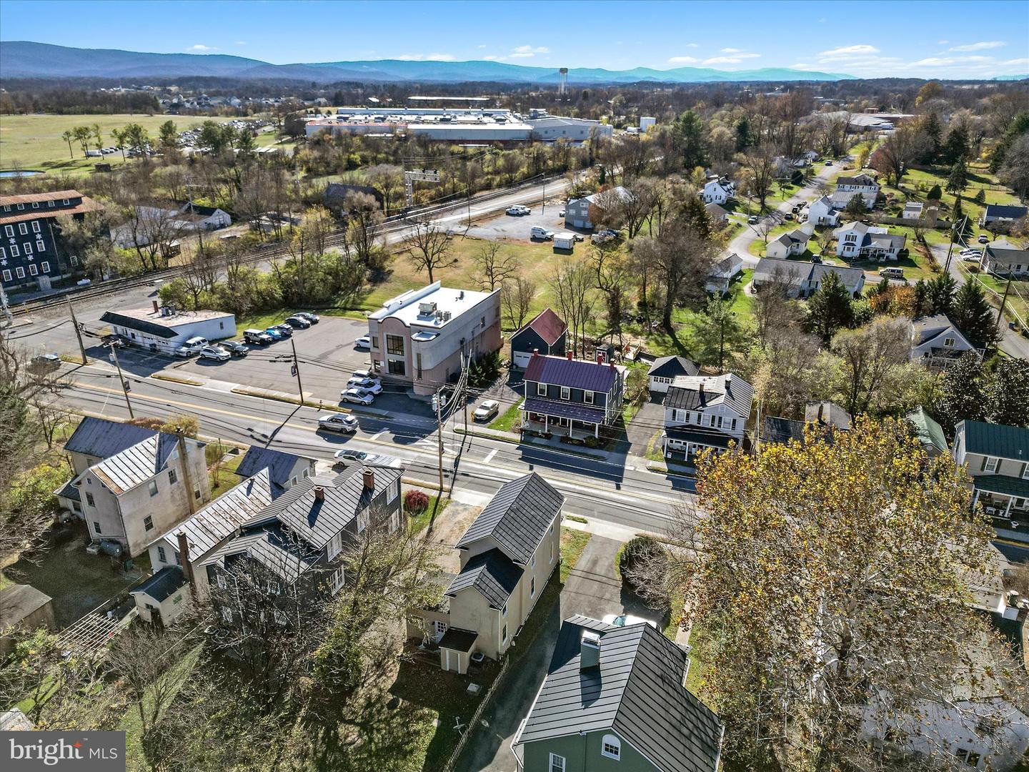 306 E MAIN ST, BERRYVILLE, Virginia 22611, 3 Bedrooms Bedrooms, ,2 BathroomsBathrooms,Residential,For sale,306 E MAIN ST,VACL2006230 MLS # VACL2006230 306 E MAIN ST, BERRYVILLE, Virginia 22611, 3 Bedrooms Bedrooms, ,2 BathroomsBathrooms,Residential,For sale,306 E MAIN ST,VACL2006230 MLS # VACL2006230